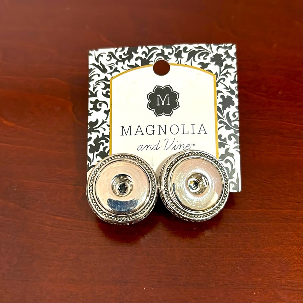Magnolia and Vine earrings
